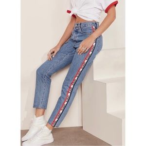 Levis High Rise jeans